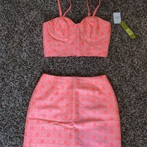 Gorgeous spring corally pink 2 piece outfit